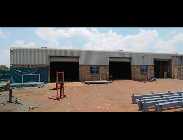 INDUSTRIAL PROPERTY TO RENT IN SILVERTON